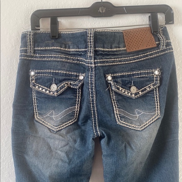 Almost Famous Blue Skinny Jeans with Distressed Details - Picture 3 of 10